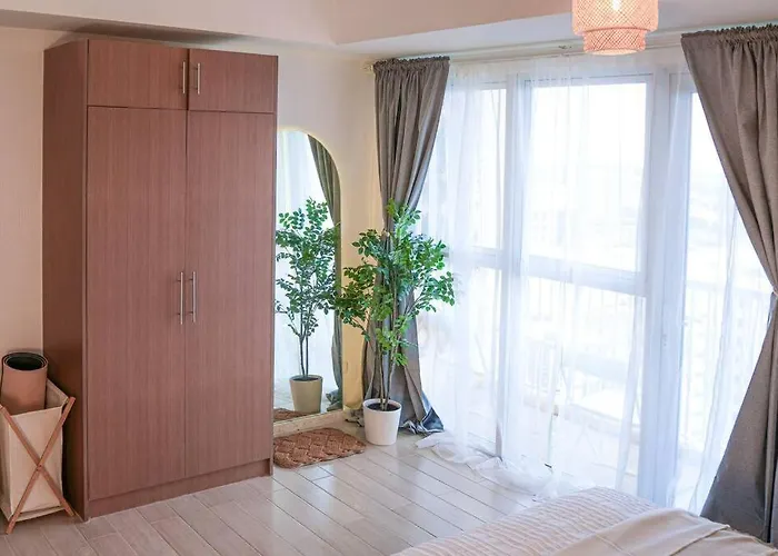 Venice Spacious With Panoramic Mountain Views Apartment