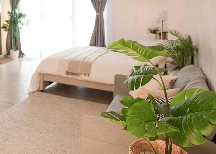 Venice Spacious With Panoramic Mountain Views Manila