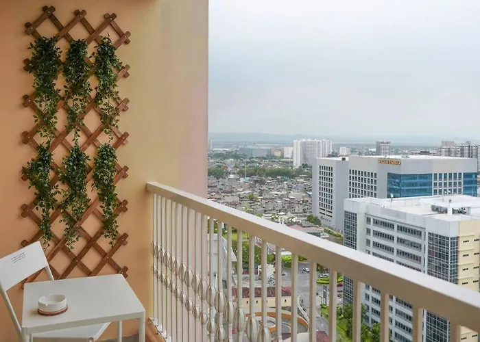 Venice Spacious With Panoramic Mountain Views Apartment Manila